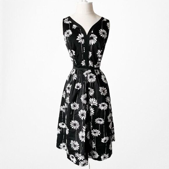 Vintage Y2K Talbots Black White Floral Knee Length Pleated Skater Dress Size M - Picture 4 of 6